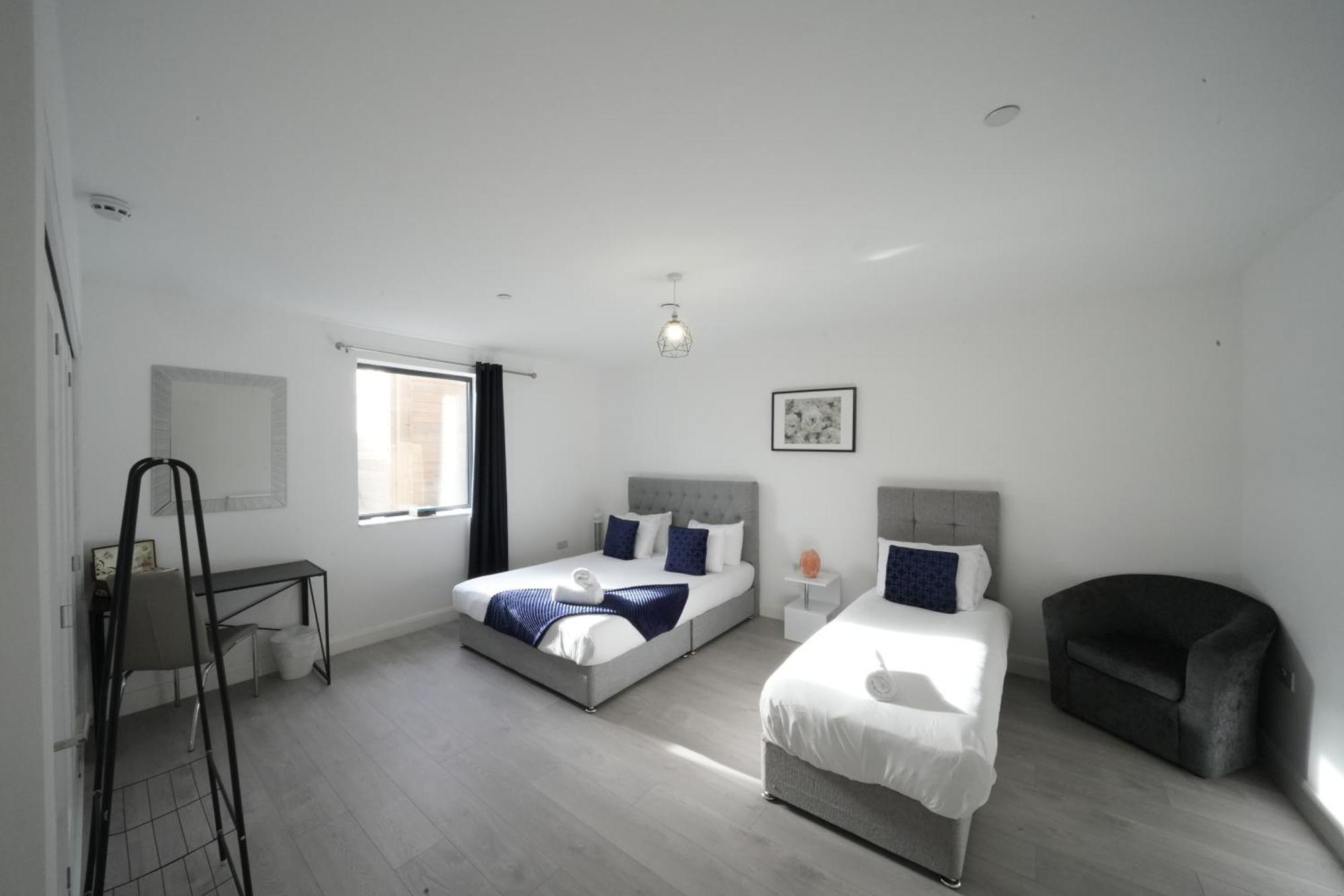 Ealing Broadway Great Stay 7-Minute Walk From The Underground מראה חיצוני תמונה