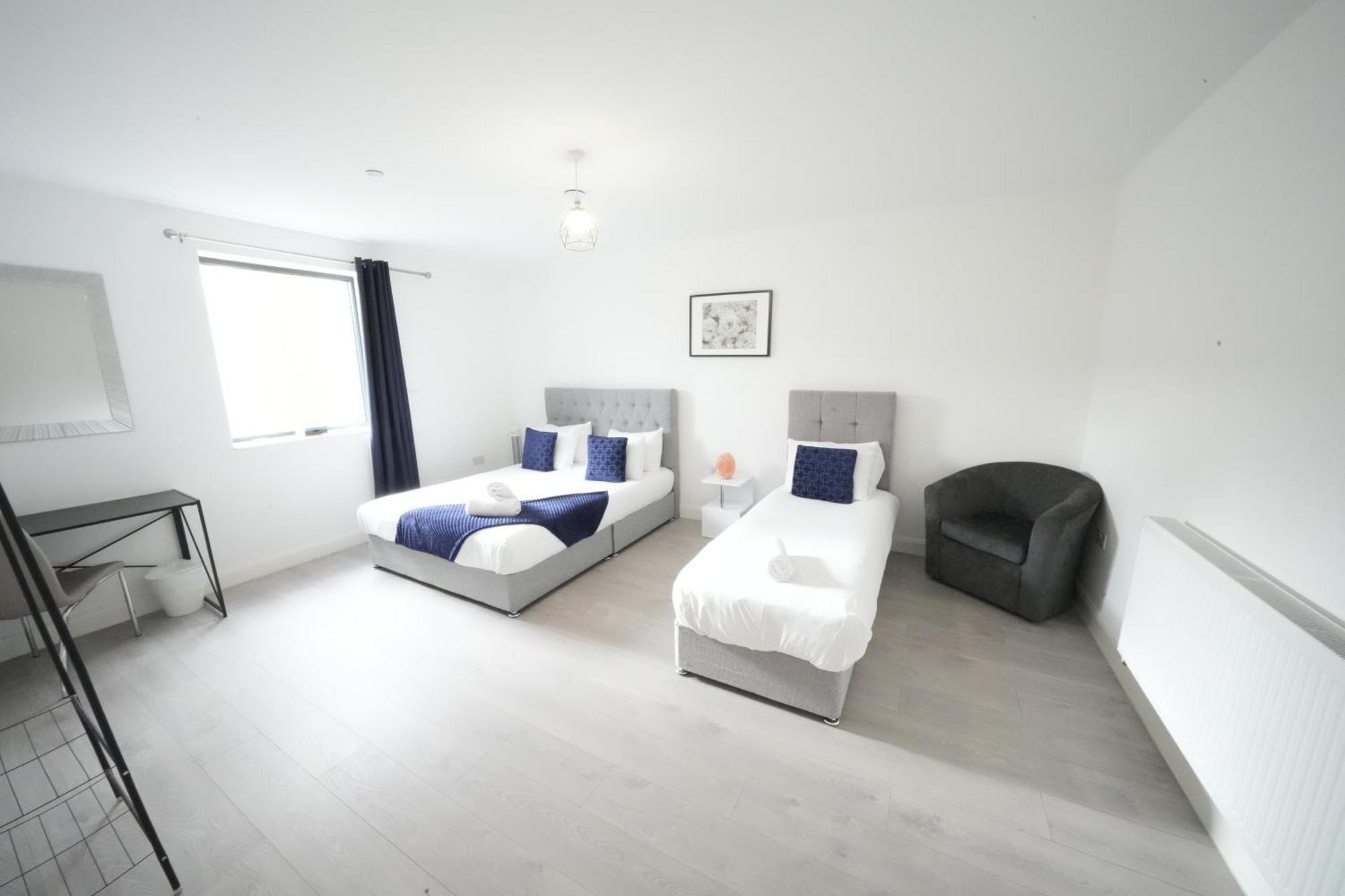 Ealing Broadway Great Stay 7-Minute Walk From The Underground מראה חיצוני תמונה