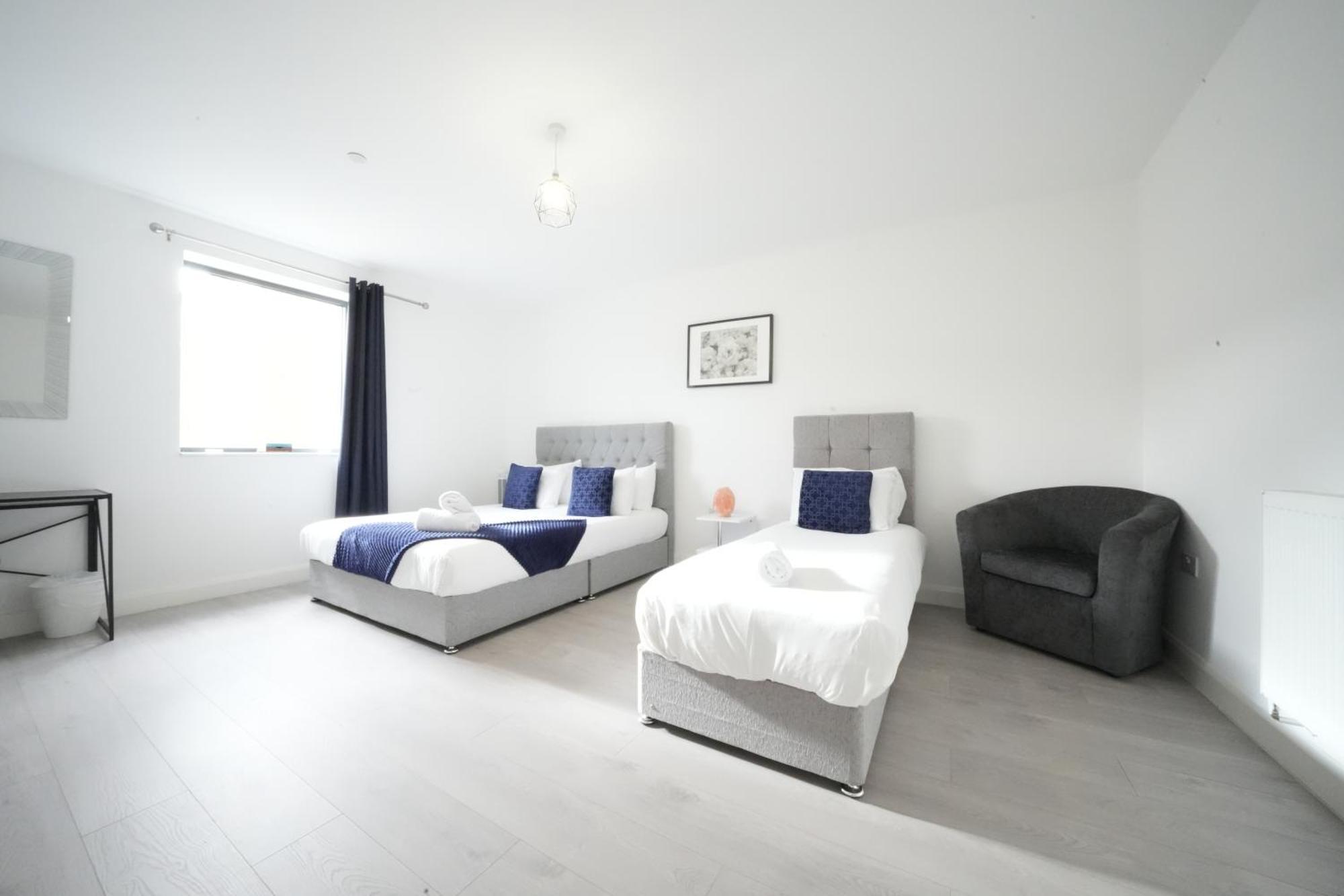 Ealing Broadway Great Stay 7-Minute Walk From The Underground מראה חיצוני תמונה